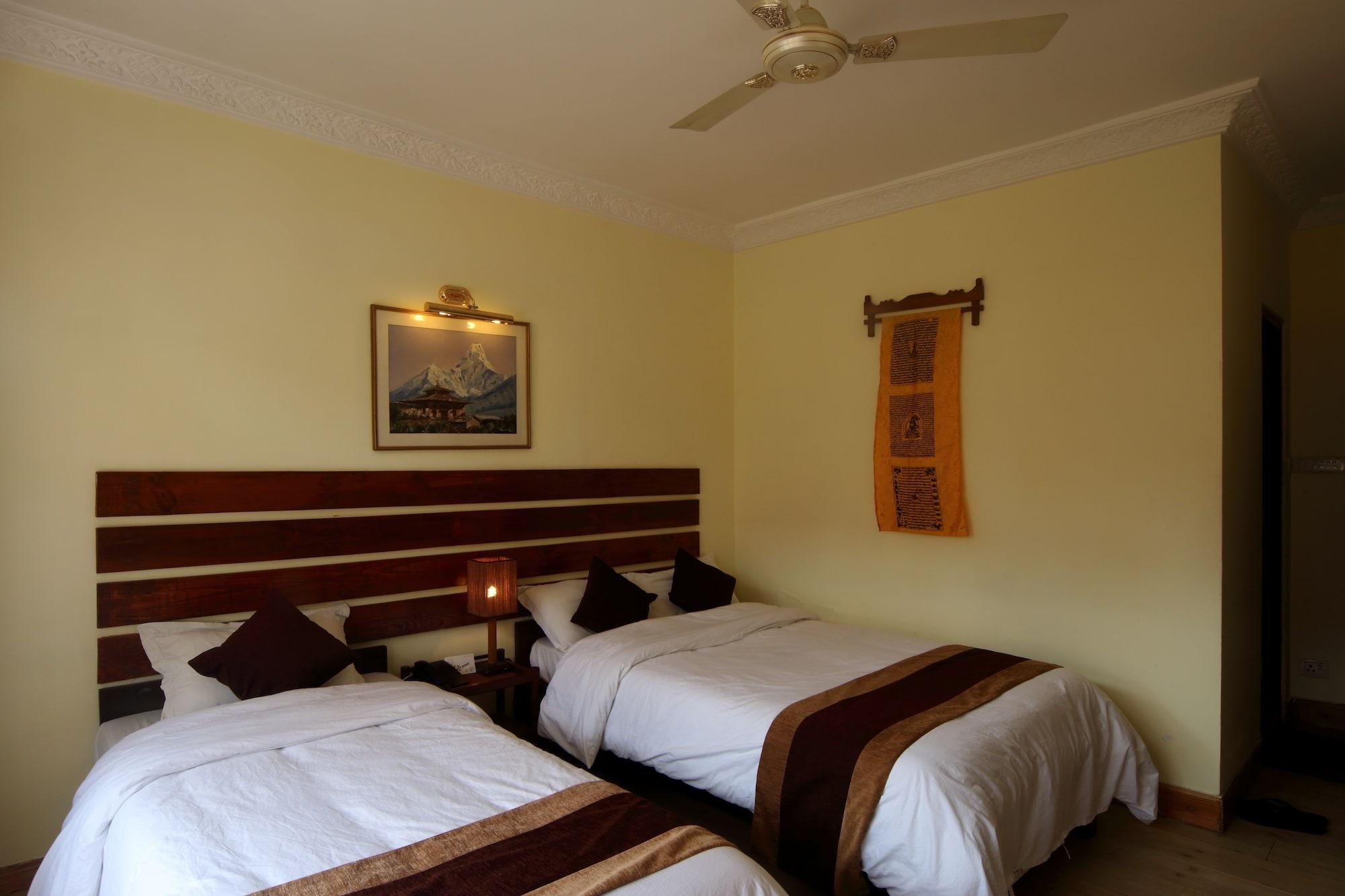 Hotel Thorong Peak Kathmandu Buitenkant foto