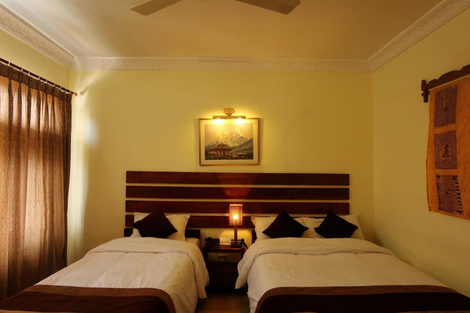 Hotel Thorong Peak Kathmandu Buitenkant foto