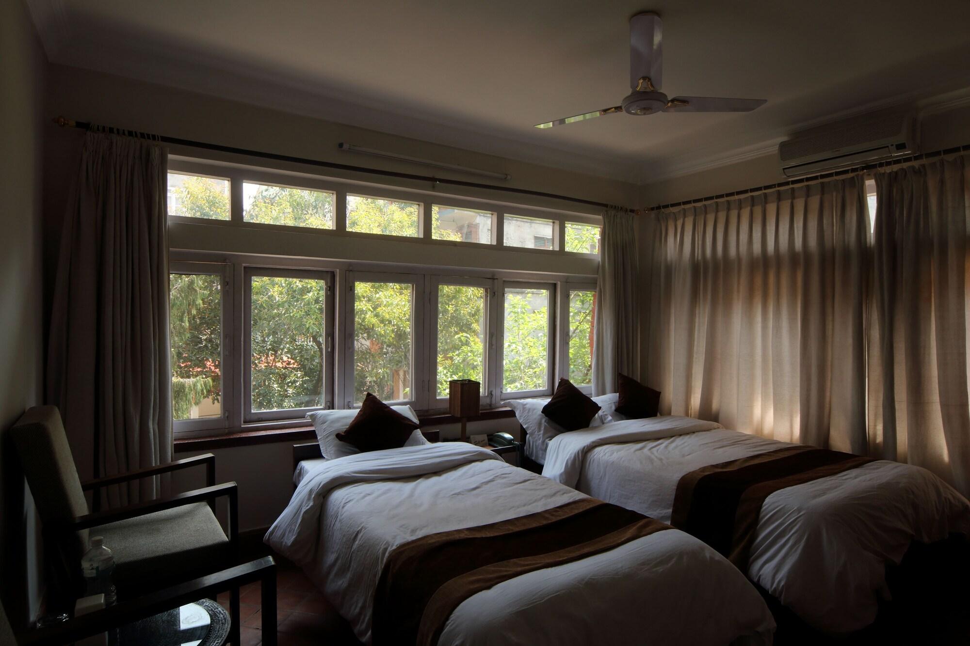 Hotel Thorong Peak Kathmandu Buitenkant foto