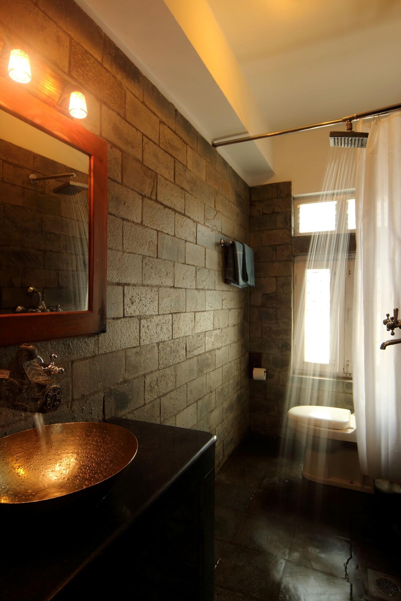 Hotel Thorong Peak Kathmandu Buitenkant foto